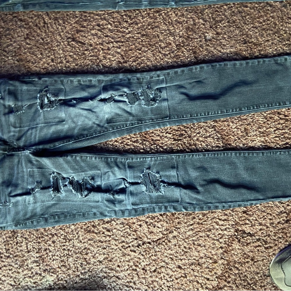 Ripped jeans